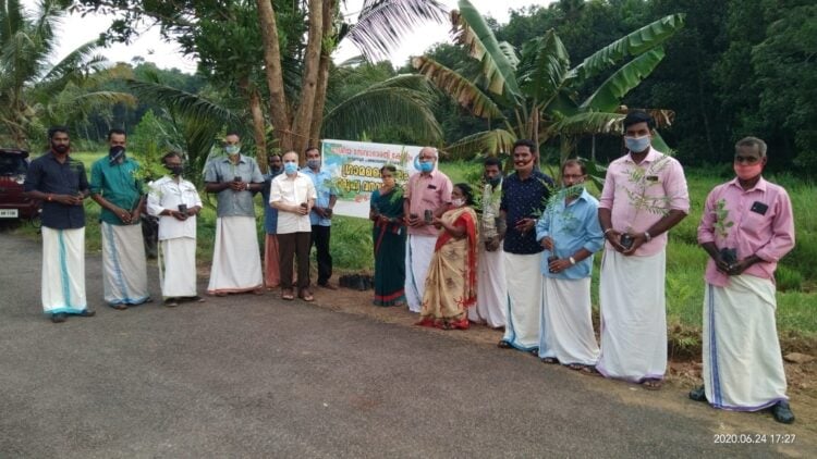 ഉമ്മന്നൂരില്‍ ഗ്രാമവൈഭവം പരിപാടി സേവാഭാരതി ജില്ലാ പ്രസിഡന്റ് ഡോ:എന്‍.എന്‍. മുരളി ഉദ്ഘാടനം ചെയ്യുന്നു