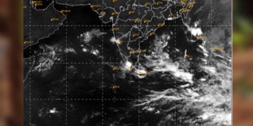 തുലാമഴയുടെ ഭാഗമായി വടക്ക് കിഴക്കന്‍ മേഖലയില്‍ നിന്ന് രാജ്യത്തേക്ക് മഴ മേഘങ്ങള്‍ എത്തുന്നു