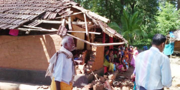 കാട്ടാന തകര്‍ത്ത വീട്‌