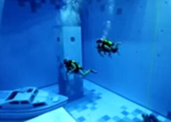 deepest swimming pool