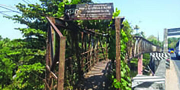 foot bridge chavara