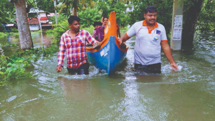 അപ്പര്‍കുട്ടനാടന്‍ പ്രദേശത്ത് സേവാഭാരതി നടത്തുന്ന സേവന പ്രവര്‍ത്തനങ്ങള്‍