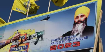 A mural features the image of late Sikh leader Hardeep Singh Nijjar, who was slain on the grounds of the Guru Nanak Sikh Gurdwara temple in June 2023, in Surrey, British Columbia, Canada September 18, 2023. Photo: REUTERS/Chris Helgren