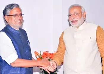 സുശീല്‍കുമാര്‍ മോദിയും നരേന്ദ്രമോദിയും