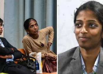 കംപ്യൂട്ടര്‍ സ്ക്രീനില്‍ ചേച്ചി ആര്‍. വൈശാലിയുടെ കളി വീക്ഷിക്കുന്ന പ്രജ്ഞാനന്ദയും അമ്മയും (ഇടത്ത്) ആര്‍.വൈശാലി (വലത്ത്)