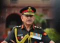 NEW DELHI, JULY 1 (UNI):- Chief of the Army Staff General Upendra Dwivedi talking to newsmen at the South Block lawn prior to assume of office, in New Delhi on Monday.UNI PHOTO-PSB14U