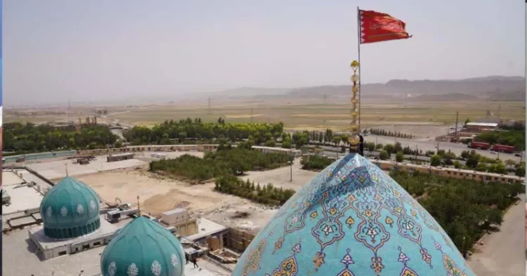 Iran raises 'red flag of vengeance' at Jamkaran Mosque after assassination of Hamas leader Ismail.