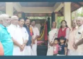 ചിറ്റേടത്തു ശങ്കുപ്പിള്ളയുടെ തറവാട്ടു വീട്ടിലെ സ്മൃതിമണ്ഡപത്തില്‍ പുഷ്പാര്‍ച്ചന നടത്തിയ ശേഷം ഹിന്ദു ഐക്യവേദി നേതാക്കള്‍