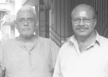 ഡോ. ഇ.ബാലകൃഷ്ണന്‍ എംജിഎസ്സിനോടൊപ്പം