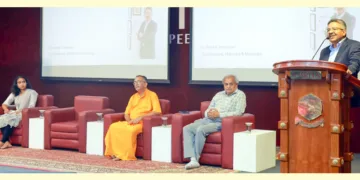 മഹിന്ദ്ര ആന്‍ഡ് മഹിന്ദ്ര ടെക്‌നോളജി ഇന്നോവേഷന്‍ വിഭാഗം വൈസ് പ്രസിഡന്റ് ഡോ. ശങ്കര്‍ വേണുഗോപാല്‍ നാഷണല്‍ ലെവല്‍ മള്‍ട്ടിഫെസ്റ്റ് വിദ്യുത് 2025ന്റെ ഉദ്ഘാടനം നിര്‍വഹിക്കുന്നു