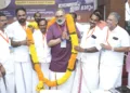 ബിജെപി മലപ്പുറം സെന്‍ട്രല്‍ ജില്ലാ കമ്മിറ്റി സംഘടിപ്പിച്ച വികസിത കേരളം കണ്‍വെന്‍ഷനില്‍ ബിജെപി സംസ്ഥാന അദ്ധ്യക്ഷന്‍ രാജീവ് ചന്ദ്രശേഖറെ ജില്ലാ കമ്മിറ്റി ഭാരവാഹികള്‍ ഹാരാര്‍പ്പണം ചെയ്യുന്നു
