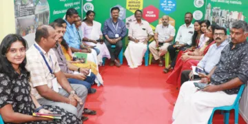 ജന്മഭൂമി സുവര്‍ണജൂബിലി ആഘോഷങ്ങളോട് അനുബന്ധിച്ച്  ഒരുക്കിയ സ്റ്റാളില്‍ അനന്തപുരി 5000 എന്ന കൃഷി സംരംഭക യജ്ഞത്തില്‍ നിന്ന്‌