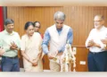 സമുദ്രോത്പന്ന വ്യവസായത്തിന് വികസന പദ്ധതി രൂപീകരിക്കുന്നതിന്റെ ഭാഗമായി സിഎംഎഫ്ആര്‍ഐയില്‍ നടന്ന വിദഗ്ദ്ധ സമ്മേളനം ഡോ. കെ.എന്‍. രാഘവന്‍ ഉദ്ഘാടനം ചെയ്യുന്നു