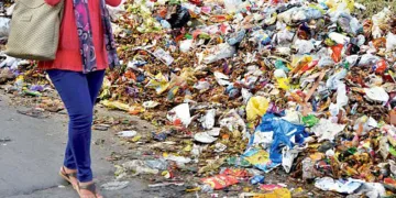 Garbage dumped on a road in East Delhi on Monday as MCD workers are on strike for the last 10 days due to non-payment of salaries for three months by the Municipal Corporations in Delhi.
Photo by K Asif
08/06/15