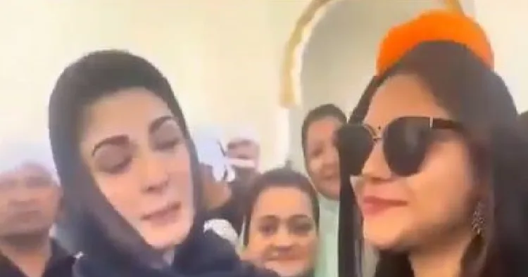 പാകിസ്ഥാന് വേണ്ടി ചാരപ്രവര്‍ത്തനം നടത്തിയതിന്‍റെ പേരില്‍ പിടിയിലായ ജ്യോതി മല്‍ഹോത്ര പാകിസ്ഥാനിലെ പ്രധാനമന്ത്രി ഷെഹ്ബാസ് ഷെരീഫിന്‍റെ സഹോദരനായ നവാസ് ഷെരീഫിന്‍റെ മകള്‍ മറിയം ഷെറീഫുമായി പാകിസ്ഥാനിലെത്തി സംസാരിക്കുന്നു.