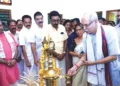ആര്‍എസ്എസ് കോതമംഗലം ഖണ്ഡ് കാര്യാലയം അഖില ഭാരതീയ കുടുംബപ്രബോധന്‍ സംയോജക് പ്രൊഫ. രവീന്ദ്ര ജോഷി ഉദ്ഘാടനം ചെയ്യുന്നു. ഖണ്ഡ് സംഘചാലക് ഇ.എന്‍. നാരായണന്‍, മൂവാറ്റുപുഴ സംഘ ജില്ല സംഘചാലക് ഇ.വി. നാരായണന്‍, വി. വിശ്വരാജ് എന്നിവര്‍ സമീപം