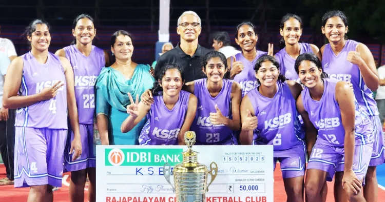 രാജപാളയം ബാസ്‌കറ്റ്‌ബോളില്‍ ജേതാക്കളായ കെഎസ്ഇബി ടീം