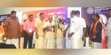 കോട്ടയത്ത് ഭാരതീയ വ്യാപാരി വ്യവസായി സംഘത്തിന്റെ അഞ്ചാമത് സംസ്ഥാന പ്രതിനിധി സമ്മേളനം ആര്‍എസ്എസ് മുതിര്‍ന്ന പ്രചാരകന്‍ എസ്. സേതുമാധവന്‍ ഉദ്ഘാടനം ചെയ്യുന്നു