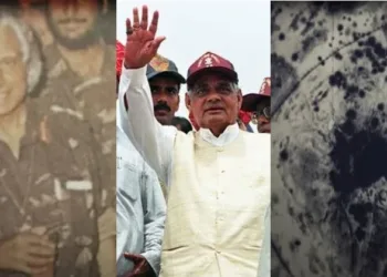 മേജര്‍ ജനറല്‍ പൃഥ്വിരാജ് എന്ന വ്യാജനാമത്തില്‍ പട്ടാളവേഷത്തില്‍ പൊഖ്റാനില്‍ പ്രത്യക്ഷപ്പെട്ട എ.പി.ജെ. അബ്ദുള്‍ കലാം (ഇടത്ത്) പൊഖ്റാനില്‍ ഇന്ത്യ നടത്തിയ ആണവപരീക്ഷണം വിജയിച്ചതിന്‍റെ ആഹ്ളാദത്തില്‍ വാജ് പേയി (നടുവില്‍) പൊഖ്റാനില്‍ ആണവ പരീക്ഷണം നടന്നതിന്‍റെ ചിത്രം (വലത്ത്)