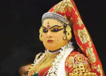 രുക്മാംഗദ ചരിതത്തില്‍ മോഹിനിയായി കലാമണ്ഡലം ഷണ്‍മുഖന്‍