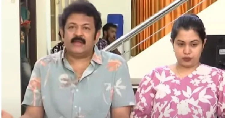 നടനും ബിജെപി നേതാവുമായ  കൃഷ്ണകുമാറും മകള്‍ ദിയ കൃഷ്ണയും
