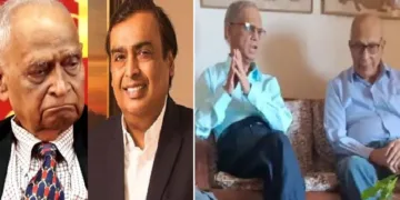 മുകേഷ് അംബാനിയും ഗുരുവായ പ്രൊഫ. മന്‍മോഹന്‍ ശര്‍മ്മയും (ഇടത്ത്) ഇന്‍ഫോസിസ് സ്ഥാപകന്‍ നാരായണമൂര്‍ത്തിയും ഗുരു പ്രൊഫ. ജസ്വന്ത് ജി കൃഷ്ണയ്യയും (വലത്ത്)