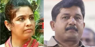സ്വരാജിന്‍റെ ഭാര്യ സരിത (ഇടത്ത്) സ്വരാജ് (വലത്ത്)