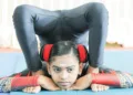 മാനാഞ്ചിറയില്‍ സംഘടിപ്പിച്ച യോഗാ പ്രദര്‍ശനത്തില്‍ ഉമ ജിഞ്ചു ഖണ്ഡഭേരുണ്ടാസനത്തില്‍
