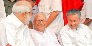 എം.എ ബേബിക്കും പിണറായി വിജയനുമൊപ്പം