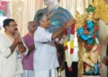 ബാലഗോകുലം ഉത്തര കേരളം  50ാം വാർഷിക സമ്മേളനം പ്രവർത്തകസമിതി ശിബിരം ശ്രീകൃഷ്ണ വിഗ്രഹത്തിൽ മാലചാർത്തി മുൻ ഡി.ജി. പി  ശ്രീ ജേക്കബ് തോമസ് ഐ.പി. എസ്  ഉദ്ഘാടനം ചെയ്യുന്നു.