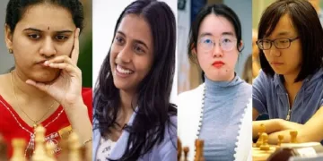 ഇന്ത്യയുടെ കൊനേരു ഹംപി, ദിവ്യ ദേശ്മുഖ്, ചൈനയുടെ ടാന്‍ സോംഗി, ലെയ് ടിംഗ്ജി (ഇടത്ത് നിന്നും വലത്തോട്ട്)