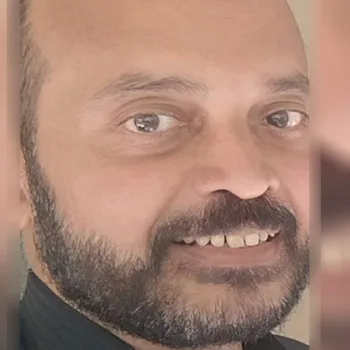 ശ്രീവത്സൻ തീയ്യാടി