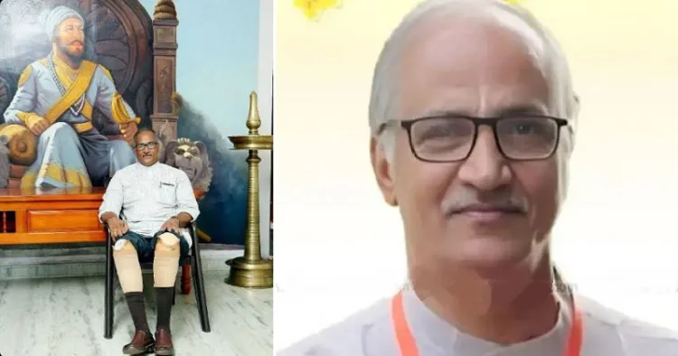 കൃത്രിമക്കാലുകളുമായി സദാനന്ദന്‍ മാസ്റ്റര്‍ (ഇടത്ത്)