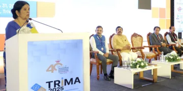 ട്രിവാന്‍ഡ്രം മാനേജ്മെന്‍റ് അസോസിയേഷന്‍റെ (ടിഎംഎ) ദ്വിദിന വാര്‍ഷിക മാനേജ്മെന്‍റ് കണ്‍വെന്‍ഷനായ 'ട്രിമ 2025' സമാപന സമ്മേളനത്തില്‍ പൂയം തിരുനാള്‍ ഗൗരി പാര്‍വതി ഭായ് സംസാരിക്കുന്നു. എസ്.ബി.ഐ ജനറല്‍ മാനേജര്‍ സുശീല്‍ കുമാര്‍, ടിഎംഎ പ്രസിഡന്‍റ് ജി. ഉണ്ണികൃഷ്ണന്‍, മുന്‍ അംബാസഡര്‍ ടി.പി ശ്രീനിവാസന്‍, ടിഎംഎ സീനിയര്‍ വൈസ് പ്രസിഡന്‍റ് സുരേഷ് കുമാര്‍ ബി എന്നിവര്‍ വേദിയില്‍.