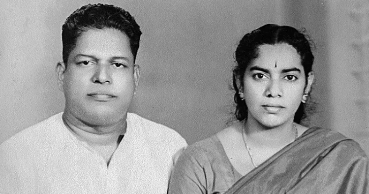 വിഎസും ഭാര്യ വസുമതിയും