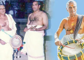 സോപാനസംഗീതത്തിനിടെ ആലിപ്പറമ്പ് ശിവരാമപ്പൊതുവാളിനൊപ്പം മട്ടന്നൂര്‍ ശങ്കരന്‍കുട്ടിമാരാര്‍