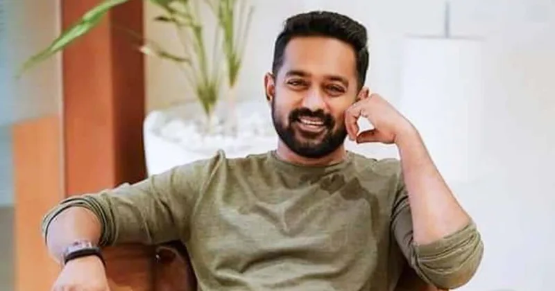 ‘അമ്മ’ സംഘടനയിലെ ജാതി-മത പ്രശ്നങ്ങൾ പരിഹരിച്ചില്ലെങ്കിൽ കാര്യങ്ങൾ മോശമാകും: ആസിഫ് അലി