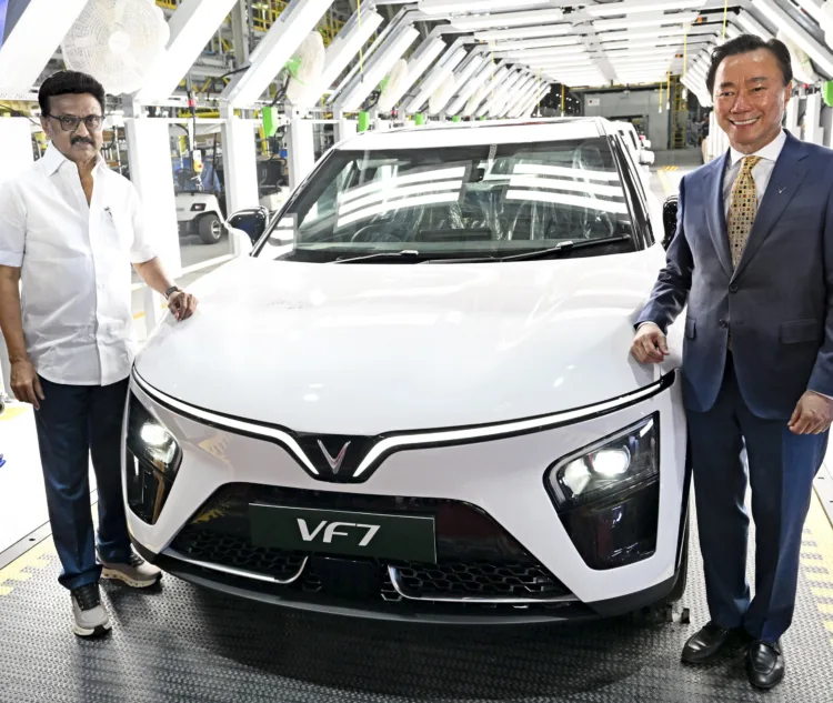 **EDS: THIRD PARTY IMAGE** In this image released by @CMOTamilnadu via X on Aug, 4, 2025, Tamil Nadu Chief Minister MK Stalin during the inauguration of the electric vehicle manufacturing plant of VinFast Company, at SIPCOT Sillanatham Industrial Park, in Thoothukudi. (@CMOTamilnadu on X via PTI Photo)
(PTI08_04_2025_000169B)