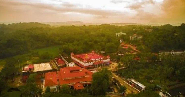 ധര്‍മ്മസ്ഥല മഞ്ജുനാഥക്ഷേത്രവും ചുറ്റുപാടുമുള്ള ഏക്കര്‍കണക്കിന് ഭൂമിയും