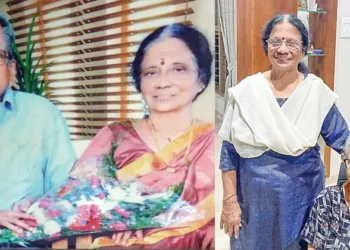 ഡോ. ജയലക്ഷ്മി ഭര്ത്താവ് ഡോ. ഹരിഹരനൊപ്പം, അമ്മ കമലാംബാളിനൊപ്പം