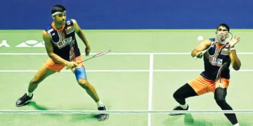 ഭാരത പുരുഷ ഡബിള്‍സ് ടെന്നിസ് താരങ്ങളായ സാത്വിക്‌സായിരാജ് രങ്കിറെഡ്ഡിയും ചിരാഗ് ഷെട്ടിയും ബാഡ്മിന്റണ്‍ ലോക ചാമ്പ്യന്‍ഷിപ്പ് മത്സരത്തിനിടെ