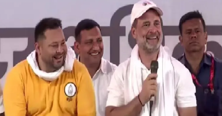 തേജസ്വി യാദവും രാഹുല്‍ ഗാന്ധിയും വാര്‍ത്താസമ്മേളനത്തില്‍