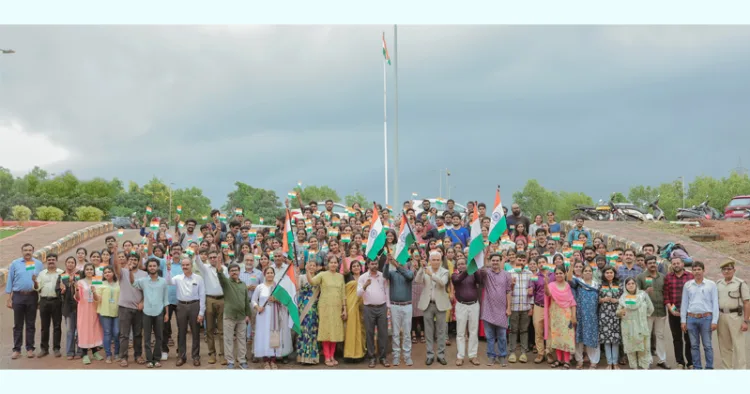 കേരള കേന്ദ്ര സര്‍വകലാശാലയില്‍ സംഘടിപ്പിച്ച തിരംഗ റാലി
