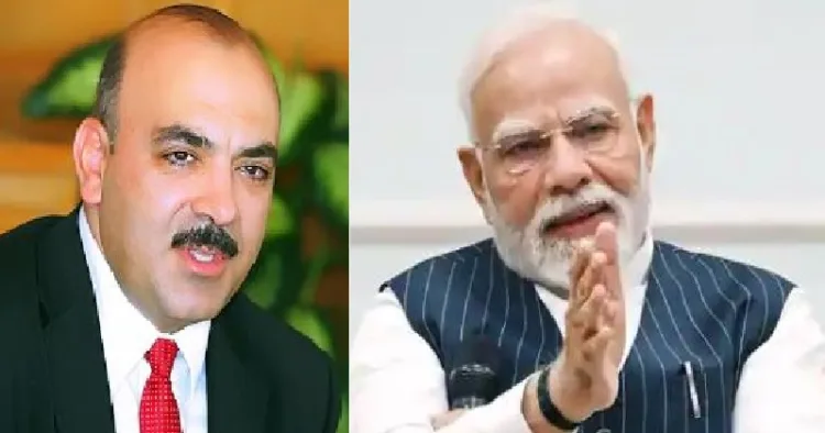 അനസ് അല്‍ഹാജി (ഇടത്ത്) മോദി (വലത്ത്)