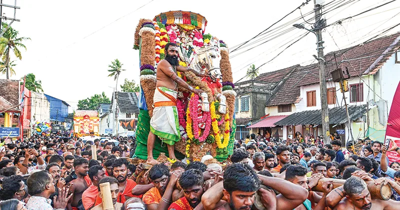 പഴയ വേണാട്ടില് നിന്ന് അനന്തപുരിയിലേക്ക്; നവരാത്രി വിഗ്രഹങ്ങളുടെ എഴുന്നള്ളത്ത് ഒക്ടോബര് 9ന്