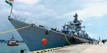 പുതുതായി നിര്‍മ്മിക്കാന്‍ പോകുന്ന യുദ്ധവിമാനങ്ങളെ വഹിക്കാവുന്ന ആധുനിക യുദ്ധക്കപ്പല്‍. കൊച്ചി ഷിപ് യാര്‍ഡിലാണ് ഇത് നിര്‍മ്മിക്കുക