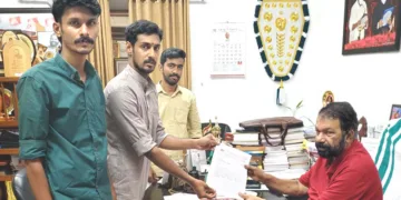 പിഎം ശ്രീ നടപ്പാക്കണമെന്നാവശ്യപ്പെട്ട് എബിവിപി
നേതാക്കള്‍ മന്ത്രി വി. ശിവന്‍കുട്ടിക്ക് നിവേദനം
നല്‍കിയപ്പോള്‍ (ഫയല്‍)