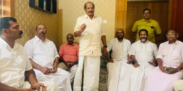 കണ്ണൂരില്‍ നടന്ന അയ്യപ്പ സേവാസംഘം ദേശീയ എക്സിക്യൂട്ടീവില്‍ പ്രസിഡന്റ് അഡ്വ. എം. രാജഗോപാലന്‍ നായര്‍ പ്രസംഗിക്കുന്നു