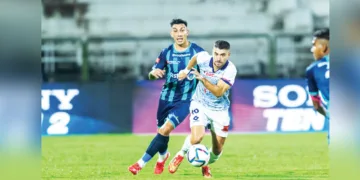 കാലിക്കറ്റ് -കണ്ണൂര്‍ മത്സരത്തില്‍ നിന്ന്‌