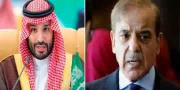 സൗദി കിരീടാവകാശി മുഹമ്മദ് ബിന്‍ സല്‍മാന്‍ (ഇടത്ത്) പാക് പ്രധാനമന്ത്രി ഷെഹ്ബാസ് ഷെരീഫ് (വലത്ത്)